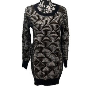 MIZUMI black and white sweater